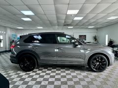 VOLKSWAGEN TOUAREG V6 BLACK EDITION TDI + 1 OWNER + LOW MILES + PCP AVAILABLE +  - 2794 - 10