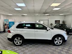 VOLKSWAGEN TIGUAN MATCH TSI EVO + KEYLESS + LOW MILES + FINANCE ME +  - 2772 - 11