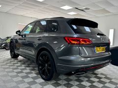 VOLKSWAGEN TOUAREG V6 BLACK EDITION TDI + 1 OWNER + LOW MILES + PCP AVAILABLE +  - 2794 - 8