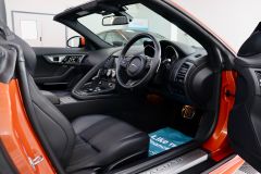 JAGUAR F-TYPE R AWD 550 BHP + PREMIUM COLOUR + MUST SEE +  - 2019 - 2