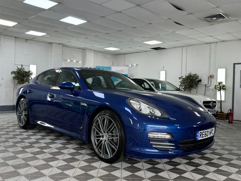 Used PORSCHE PANAMERA in Cardiff for sale