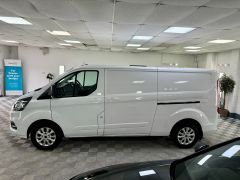 FORD TRANSIT CUSTOM 300 LIMITED P/V ECOBLUE - 2737 - 7