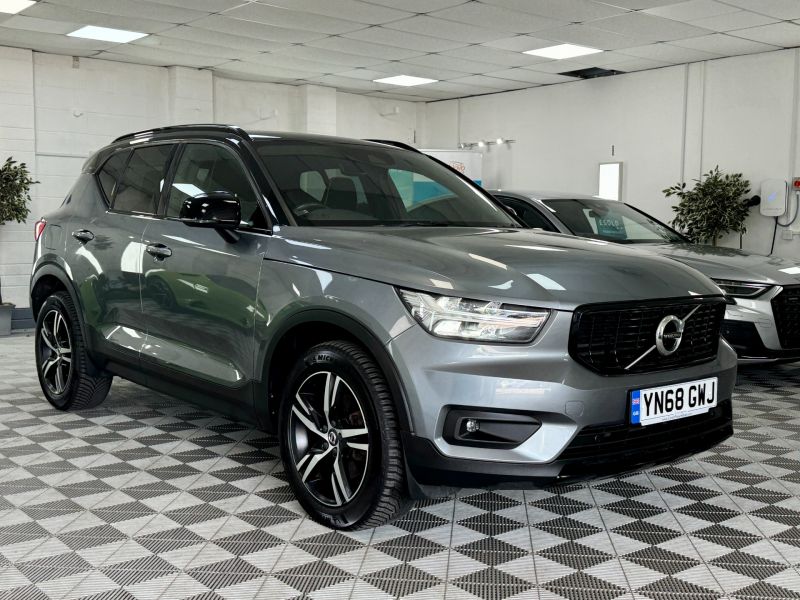 Used VOLVO XC40 in Cardiff for sale