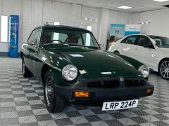 MG B GT V8 + MOT/TAX EXEMPT + CLASSIC - 2787 - 2