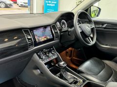 SKODA KODIAQ EDITION TSI DSG + PAN ROOF + FULL BLACK LEATHER + 7 SEATS + FINANCE ME +  - 2833 - 34