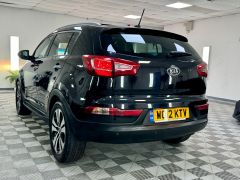 KIA SPORTAGE CRDI KX-3 SAT NAV + AUTOMATIC + BLACK LEATHER + PAN ROOF +  - 2840 - 8