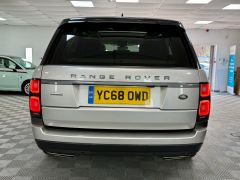 LAND ROVER RANGE ROVER SDV8 AUTOBIOGRAPHY + BIG SPEC + REAR TVS + FINANCE ME +  - 2937 - 7