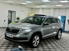 SKODA KODIAQ EDITION TSI DSG + PAN ROOF + FULL BLACK LEATHER + 7 SEATS + FINANCE ME +  - 2833 - 6