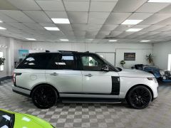 LAND ROVER RANGE ROVER V8 AUTOBIOGRAPHY + REAR TVS + RED LEATHER + MASSIVE SPEC + FINANCE ME +  - 2814 - 11