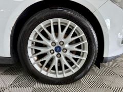 FORD FOCUS ZETEC TDCI + NEW SERVICE & MOT + FINANCE ME +  - 2983 - 12