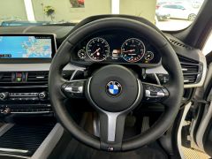 BMW X5 M50D + MASSIVE SPEC + PAN ROOF + HUD + FINANCE ME + 7 SEATS +  - 2815 - 47