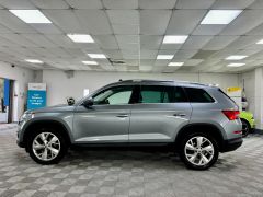 SKODA KODIAQ EDITION TSI DSG + PAN ROOF + FULL BLACK LEATHER + 7 SEATS + FINANCE ME +  - 2833 - 8