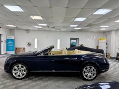 BENTLEY CONTINENTAL GTC + MAGNOLIA HIDE + LOW MILES + FINANCE ME +  - 2932 - 7