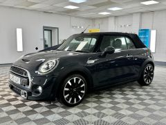 MINI COOPER S  2.0 Cooper S Exclusive Steptronic Euro 6 + AUTOMATIC + FINANCE ME +  - 2860 - 44