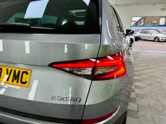 SKODA KODIAQ EDITION TSI DSG + PAN ROOF + FULL BLACK LEATHER + 7 SEATS + FINANCE ME +  - 2833 - 18