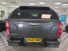 ISUZU D-MAX DL40 DCB + 1 OWNER + IMMACULATE + STILL UNDER WARRANTY + FINANCE ME +  - 2883 - 7