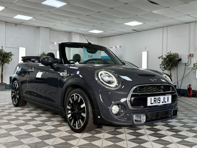 Used MINI COOPER S in Cardiff for sale