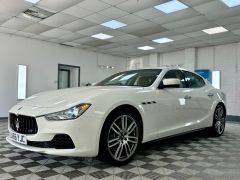 MASERATI GHIBLI V6 + LOW MILES + FANTASTIC CONDITION + FINANCE ME +  - 2845 - 6