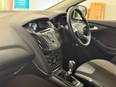 FORD FOCUS ZETEC TDCI + NEW SERVICE & MOT + FINANCE ME +  - 2983 - 19