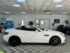 MERCEDES SLC SLC 250 D AMG LINE + RED BELTS + BLACK LEATHER + IMMACULATE + FINANCE ME +  - 2829 - 19