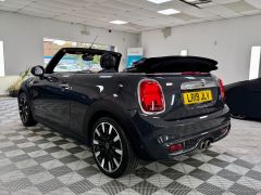 MINI COOPER S  2.0 Cooper S Exclusive Steptronic Euro 6 + AUTOMATIC + FINANCE ME +  - 2860 - 9