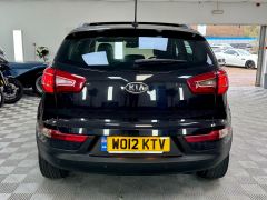 KIA SPORTAGE CRDI KX-3 SAT NAV + AUTOMATIC + BLACK LEATHER + PAN ROOF +  - 2840 - 9