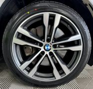 BMW X5 M50D + MASSIVE SPEC + PAN ROOF + HUD + FINANCE ME + 7 SEATS +  - 2815 - 12