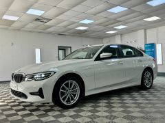 BMW 3 SERIES 330E SE PRO + 1 OWNER + FINANCE ME + IMMACULATE +  - 2841 - 7