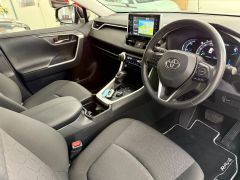 TOYOTA RAV-4 VVT-I DESIGN + 1 OWNER + NEW SERVICE & MOT + FINANCE ME +  - 2975 - 3