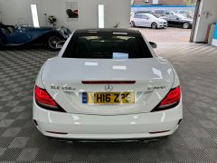 MERCEDES SLC SLC 250 D AMG LINE + RED BELTS + BLACK LEATHER + IMMACULATE + FINANCE ME +  - 2829 - 40