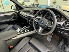 BMW X5 M50D + MASSIVE SPEC + PAN ROOF + HUD + FINANCE ME + 7 SEATS +  - 2815 - 41