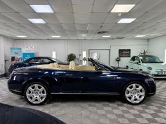 BENTLEY CONTINENTAL GTC + MAGNOLIA HIDE + LOW MILES + FINANCE ME +  - 2932 - 11