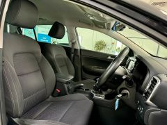 KIA SPORTAGE CRDI 2 ISG + NEW SERVICE & MOT + FINANCE ME  - 2981 - 24